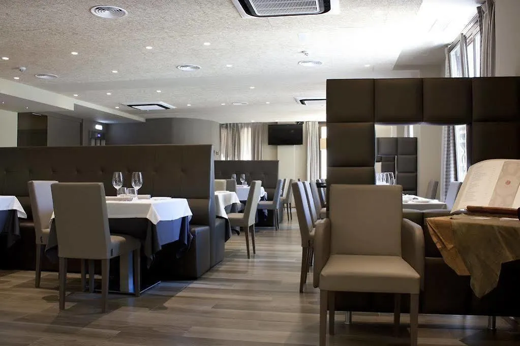 Hotel Centre Reus 3*,